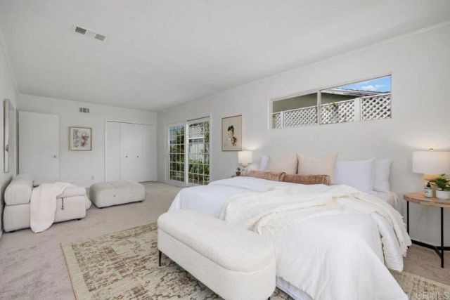 5942 Sagebrush Road, La Jolla, CA 92037