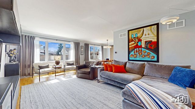 7731 Maple Street, Morton Grove, IL 60053