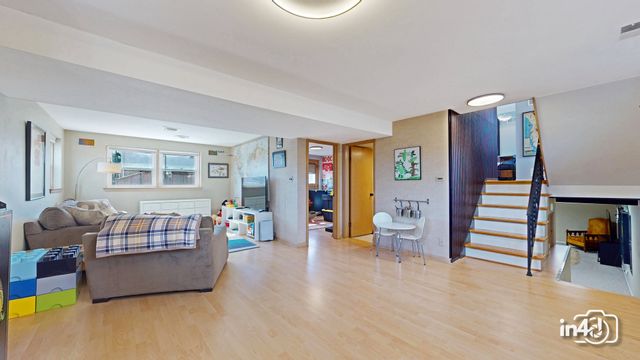 7731 Maple Street, Morton Grove, IL 60053