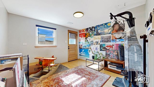 7731 Maple Street, Morton Grove, IL 60053