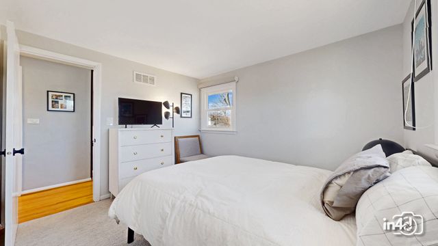 7731 Maple Street, Morton Grove, IL 60053