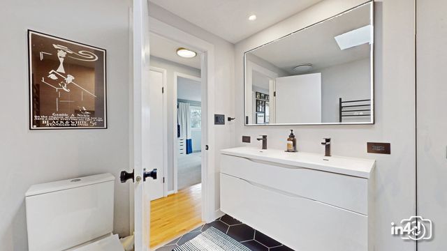 7731 Maple Street, Morton Grove, IL 60053