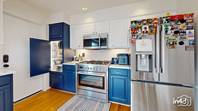 7731 Maple Street, Morton Grove, IL 60053