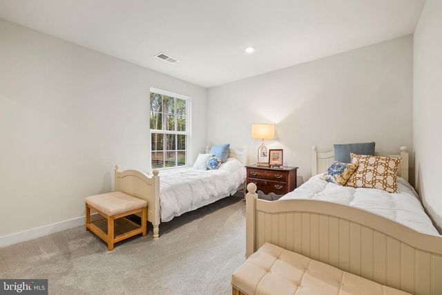 5036 KINGSLEY CT, Warrenton, VA 20187