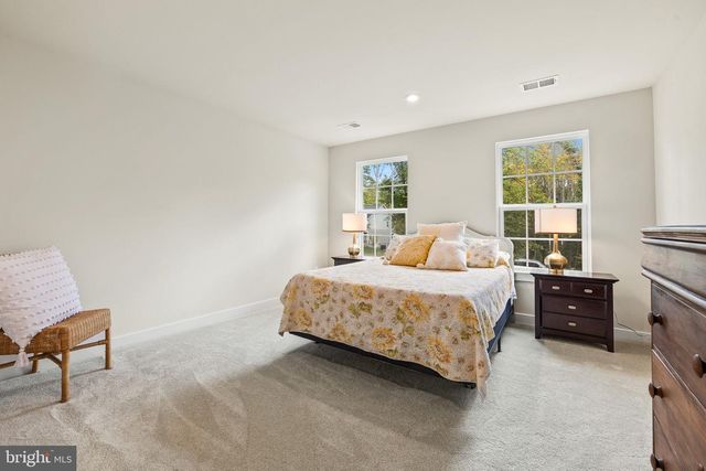 5036 KINGSLEY CT, Warrenton, VA 20187
