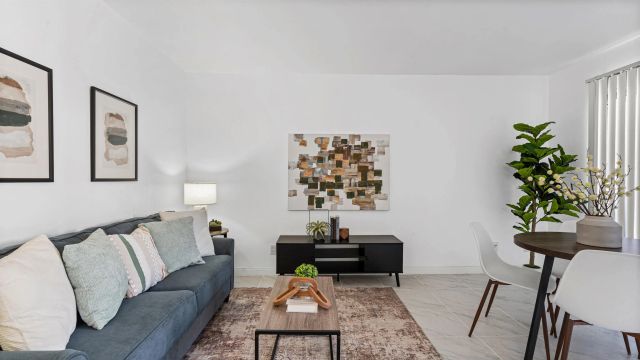 3234 Ashford St H, San Diego, CA 92111