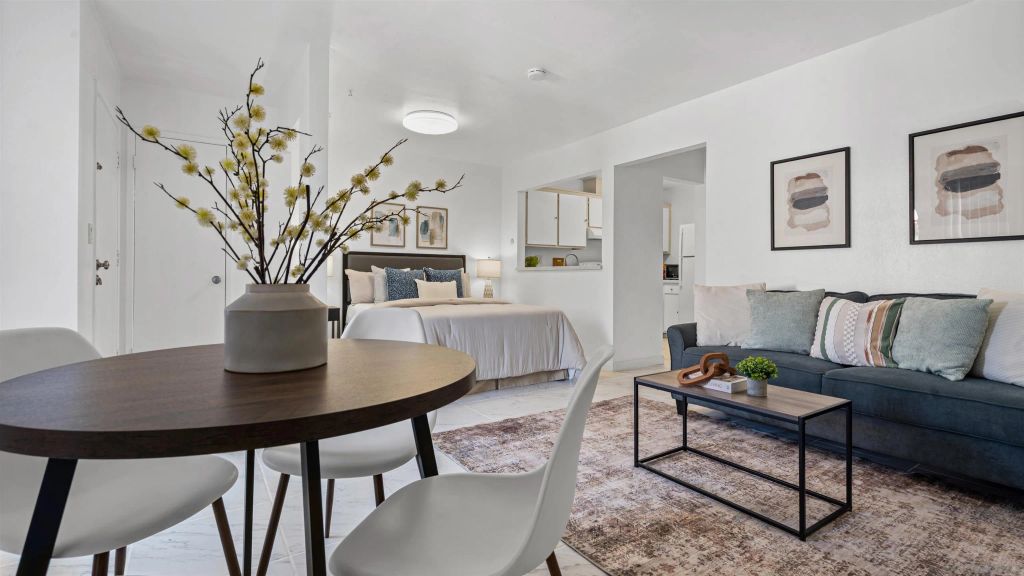 3234 Ashford St H, San Diego, CA 92111