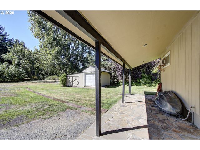 3713 Nw HAYES Rd, Woodland, WA 98674