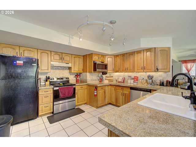 3713 Nw HAYES Rd, Woodland, WA 98674