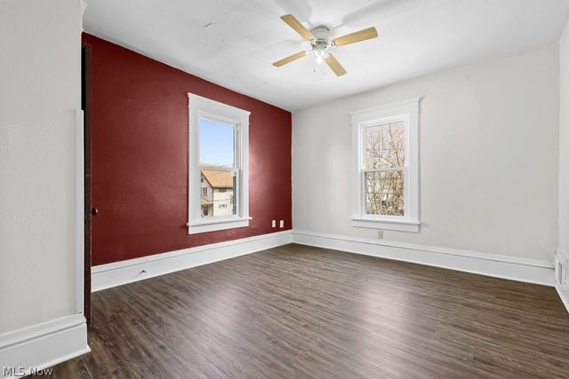 44 Agate Place, Akron, OH 44305