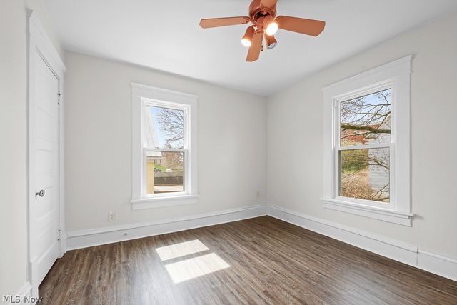 44 Agate Place, Akron, OH 44305