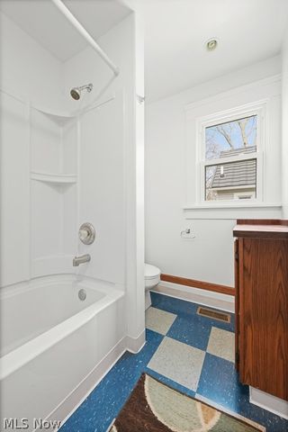 44 Agate Place, Akron, OH 44305