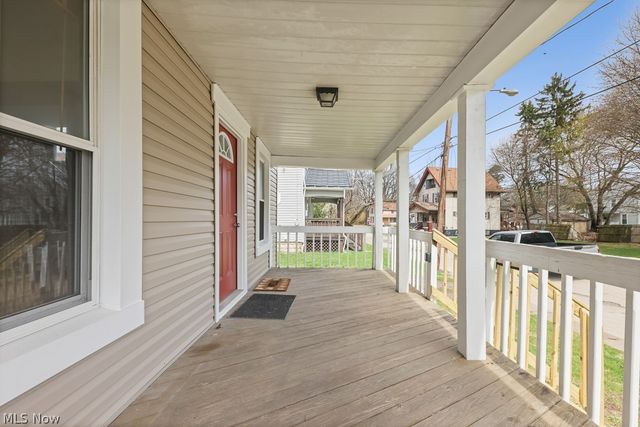 44 Agate Place, Akron, OH 44305