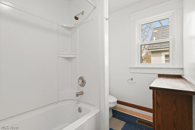 44 Agate Place, Akron, OH 44305