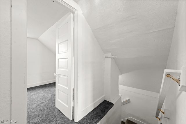 44 Agate Place, Akron, OH 44305