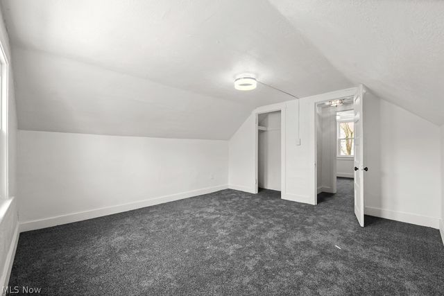 44 Agate Place, Akron, OH 44305