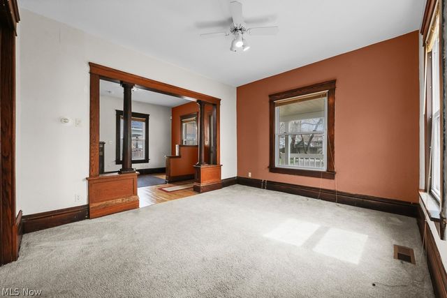 44 Agate Place, Akron, OH 44305