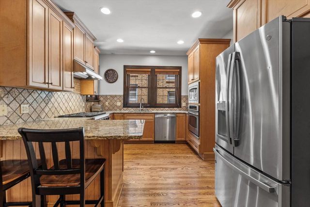 4637 N Murray AVENUE, Whitefish Bay, WI 53211