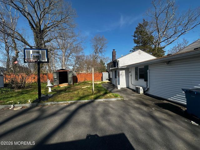 114 W 4th Street, Howell, NJ 07731