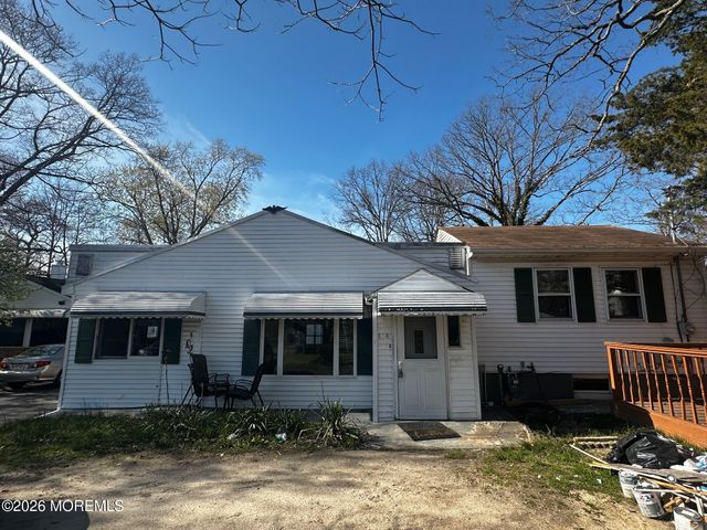 114 W 4th Street, Howell, NJ 07731