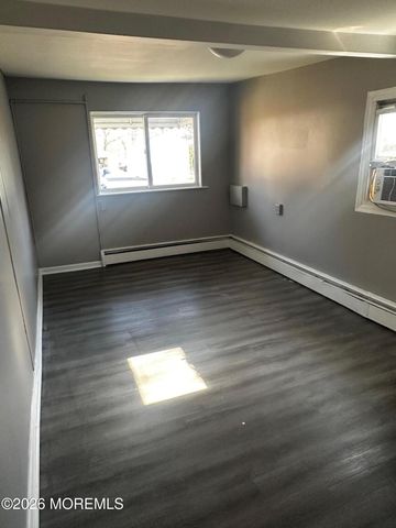 114 W 4th Street, Howell, NJ 07731