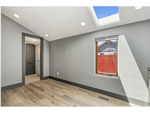 1329 E 7th St, Loveland, CO 80537
