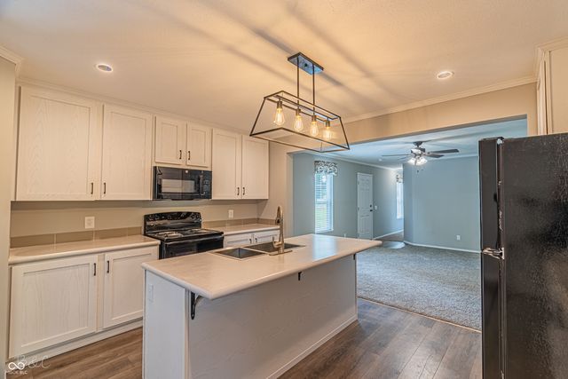 40 Lazy River Road, Cloverdale, IN 46120
