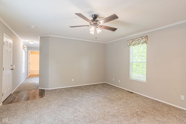 40 Lazy River Road, Cloverdale, IN 46120