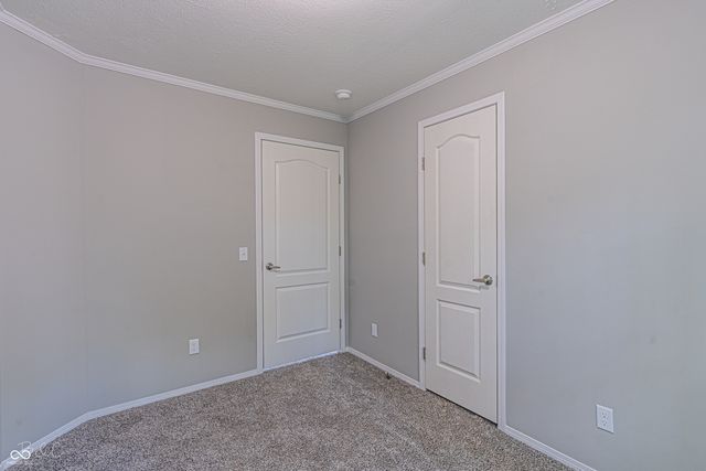 40 Lazy River Road, Cloverdale, IN 46120