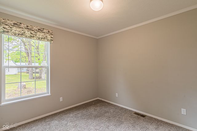 40 Lazy River Road, Cloverdale, IN 46120