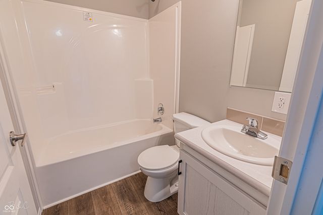 40 Lazy River Road, Cloverdale, IN 46120