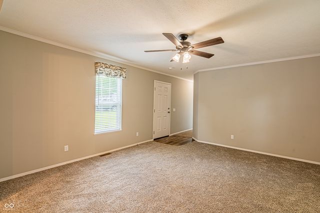 40 Lazy River Road, Cloverdale, IN 46120
