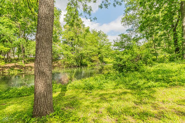 40 Lazy River Road, Cloverdale, IN 46120