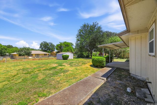 6715 YELLOW ROSE ST, Leon Valley, TX 78238