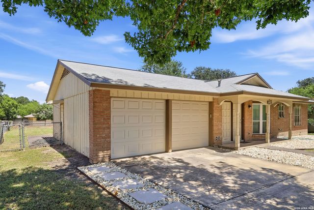 6715 YELLOW ROSE ST, Leon Valley, TX 78238