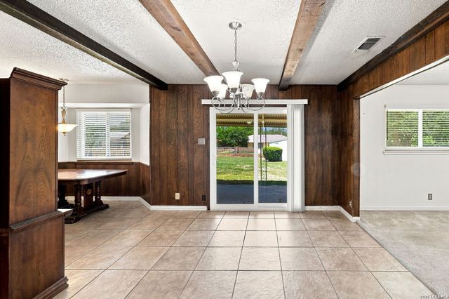 6715 YELLOW ROSE ST, Leon Valley, TX 78238