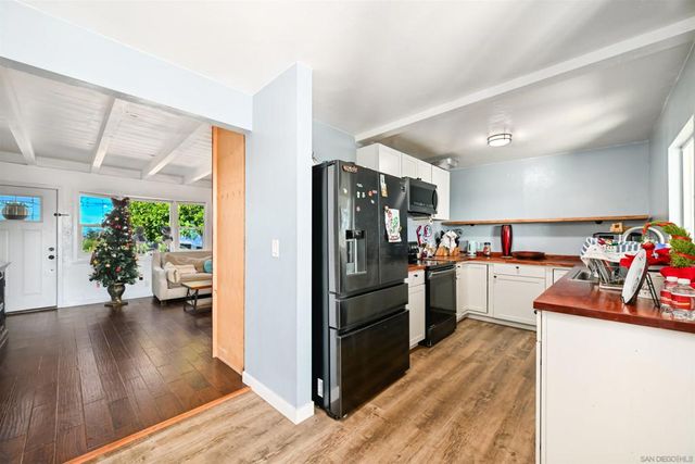 497 Mountain View Rd, El Cajon, CA 92021