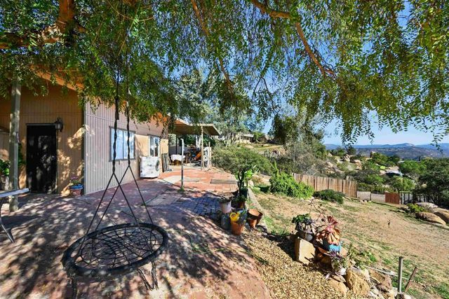 497 Mountain View Rd, El Cajon, CA 92021