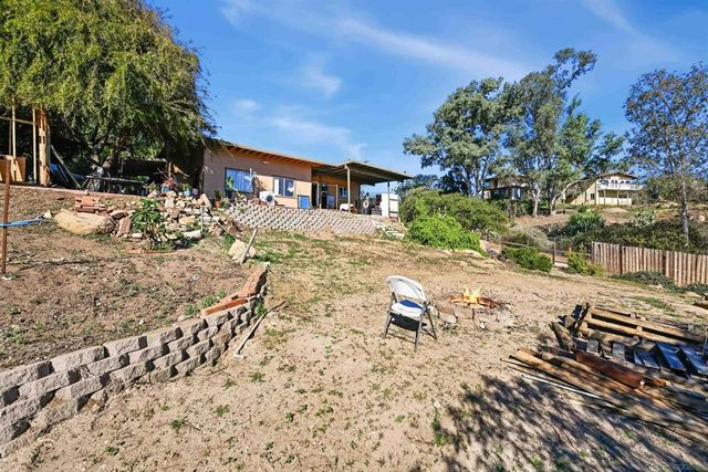 497 Mountain View Rd, El Cajon, CA 92021