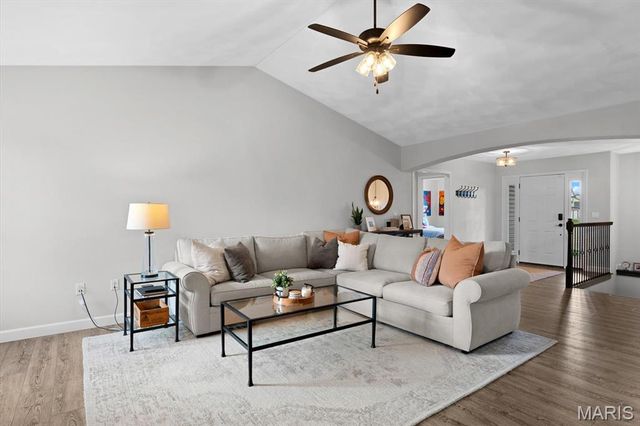 3550 CHIPPEWA Drive, Shiloh, IL 62221