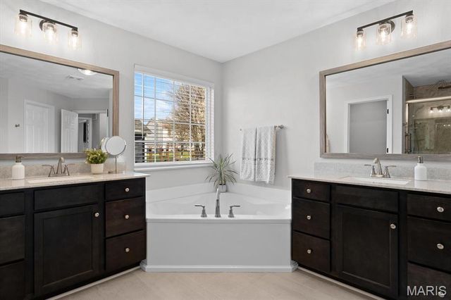 3550 CHIPPEWA Drive, Shiloh, IL 62221