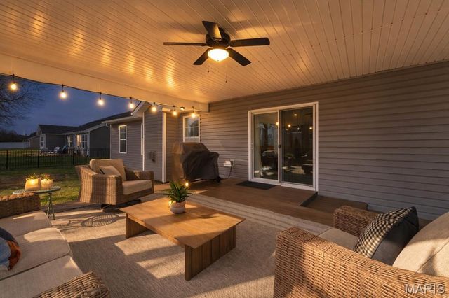 3550 CHIPPEWA Drive, Shiloh, IL 62221