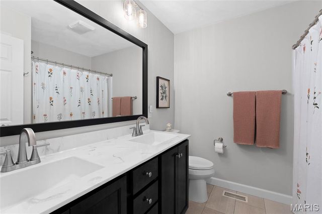 3550 CHIPPEWA Drive, Shiloh, IL 62221