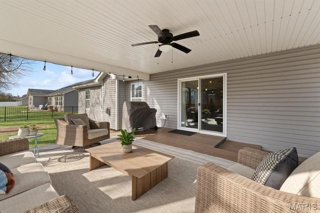 3550 CHIPPEWA Drive, Shiloh, IL 62221