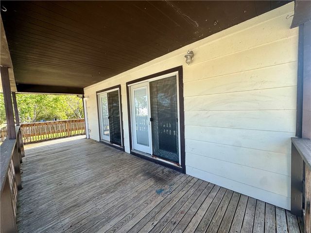 3805 Lynda Lee Dr, Corpus Christi, TX 78418