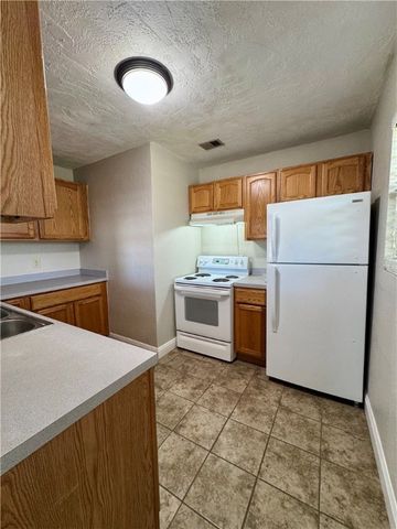 3805 Lynda Lee Dr, Corpus Christi, TX 78418