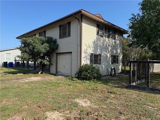 3805 Lynda Lee Dr, Corpus Christi, TX 78418