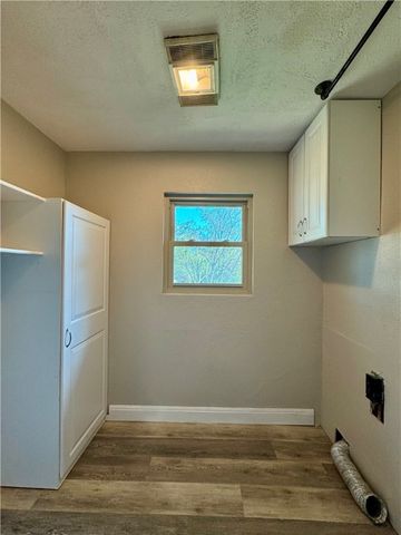 3805 Lynda Lee Dr, Corpus Christi, TX 78418