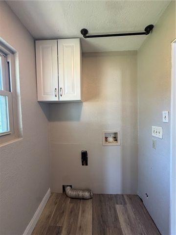 3805 Lynda Lee Dr, Corpus Christi, TX 78418