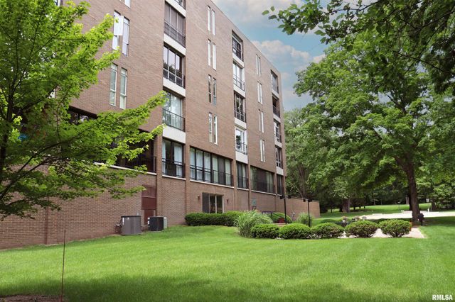 4444 N Knoxville Ave Apt 404, Peoria, IL 61614
